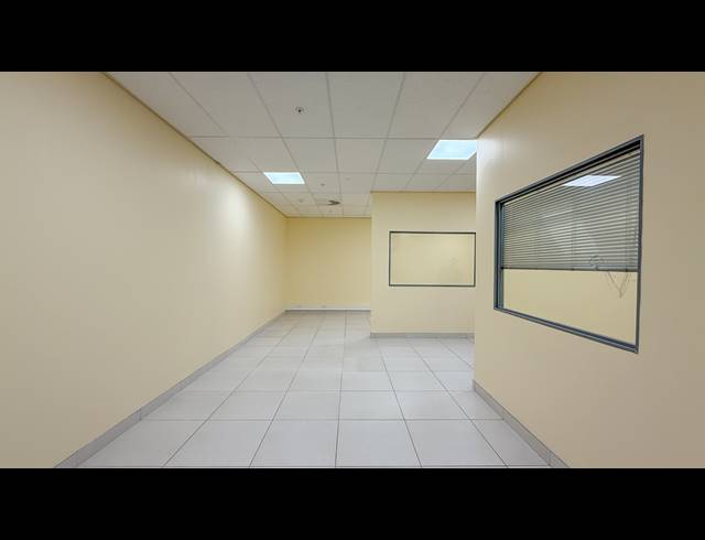 7,146M² MEDICAL SUITE TO LET IN BALLITO CENTRAL